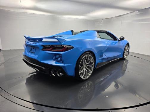 Rapid Blue 2023 Chevrolet Corvette Stingray w/3LT