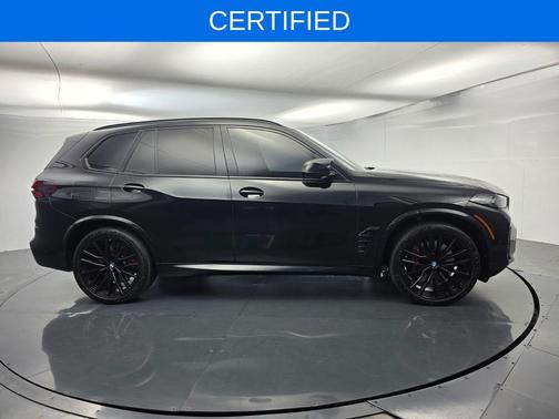 Black Sapphire Metallic 2024 BMW X5 M60i