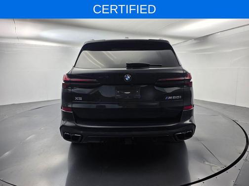 Black Sapphire Metallic 2024 BMW X5 M60i