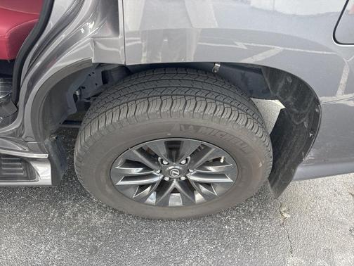 2023 Lexus GX 460 Base
