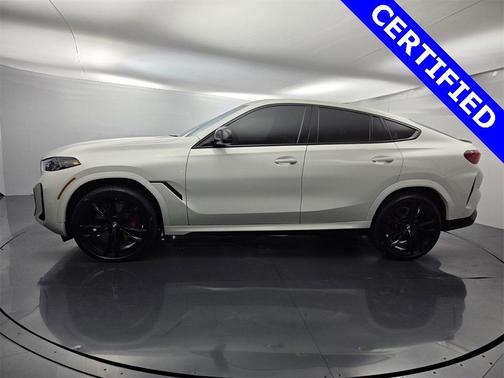 2025 BMW X6 M60i