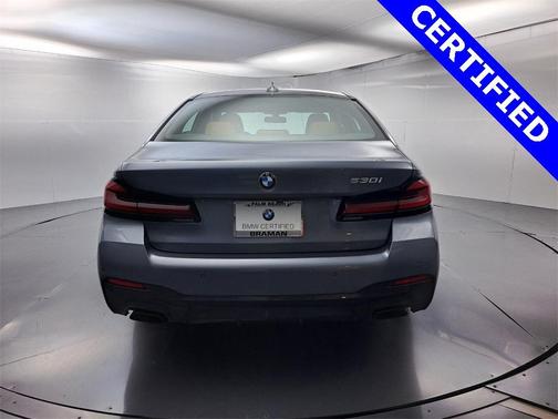 2022 BMW 530 i