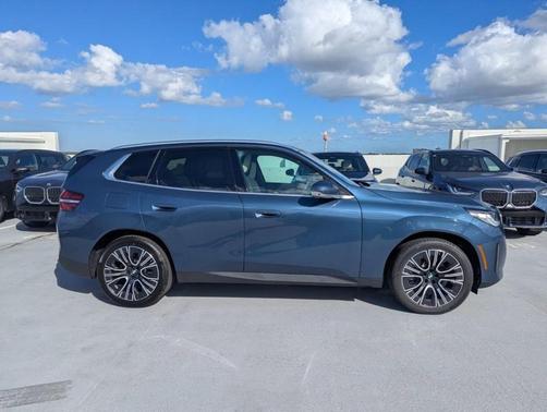 Arctic Race Blue Metallic 2026 BMW X3 30 xDrive