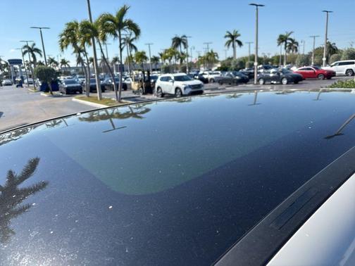 Mineral White Metallic 2023 BMW iX xDrive50