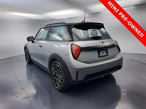 2025 MINI Hardtop SIGNATURE PLUS