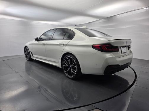 2023 BMW 540 i