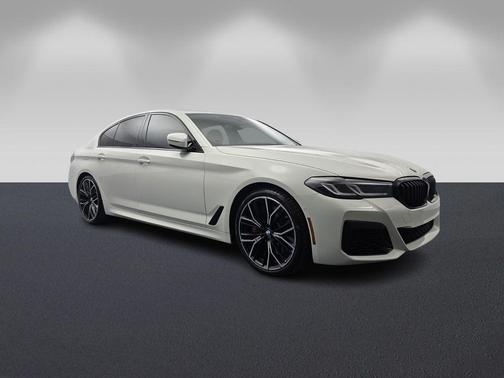 2023 BMW 540 i