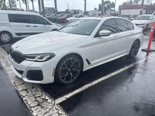 2023 BMW 540 i
