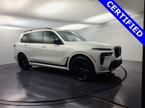 2024 BMW X7 M60i