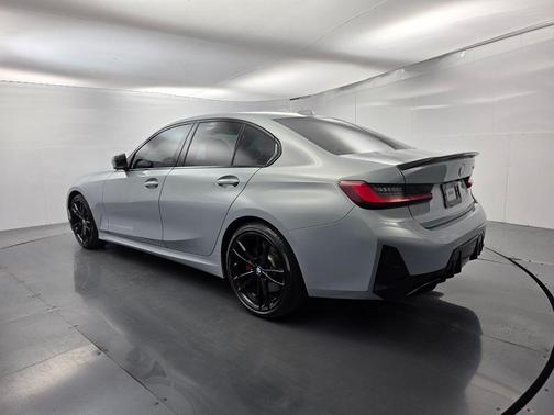 Brooklyn Gray Metallic 2023 BMW M340 i
