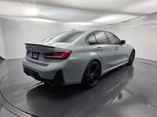 Brooklyn Gray Metallic 2023 BMW M340 i