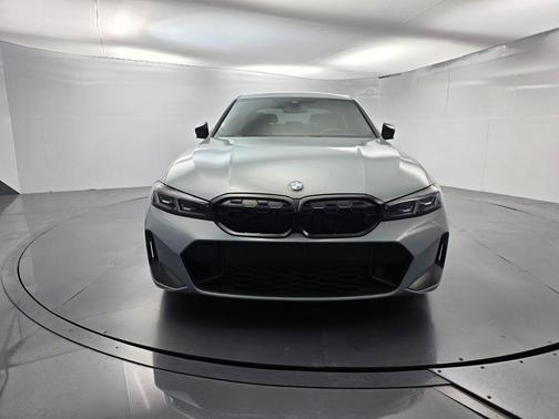 Brooklyn Gray Metallic 2023 BMW M340 i