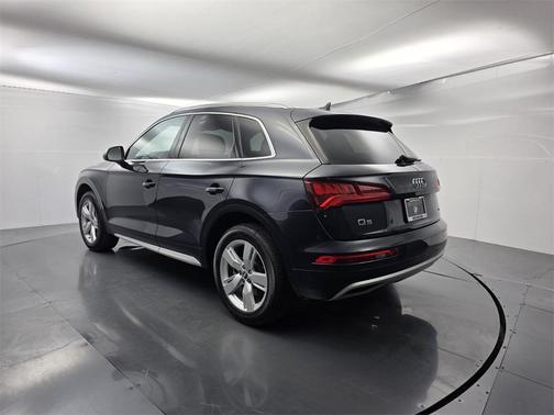 2019 Audi Q5 2.0T Premium Plus