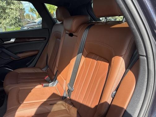 2019 Audi Q5 2.0T Premium Plus