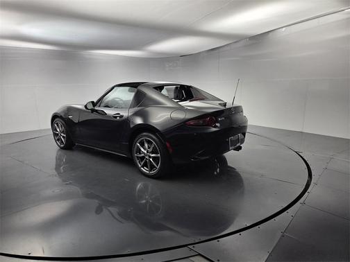 2022 Mazda MX-5 Miata RF Grand Touring