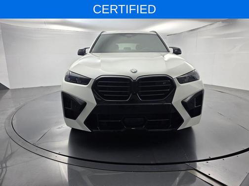 Mineral White Metallic 2026 BMW X5 M Competition