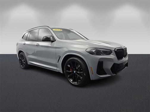 2024 BMW X3 M40i