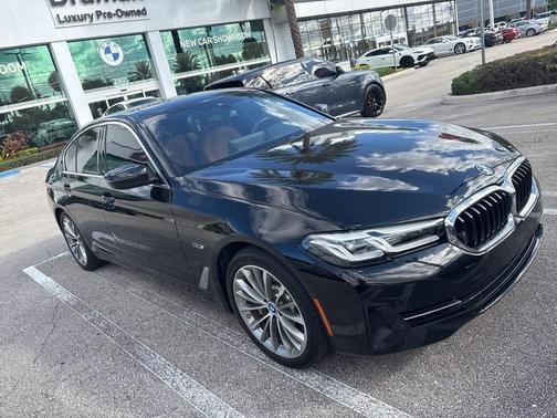 2023 BMW 530e 530e