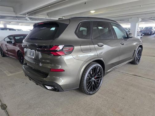 Manhattan Green Metallic 2026 BMW X5 sDrive40i