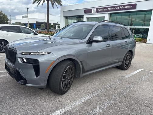2023 BMW X7 xDrive40i