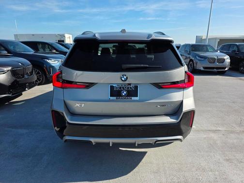 Space Silver 2026 BMW X1 xDrive28i