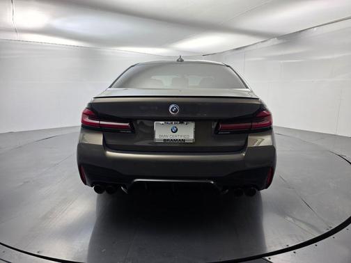 Alvite Gray Metallic 2023 BMW M5 Base