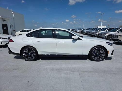Mineral White Metallic 2027 BMW 530 i