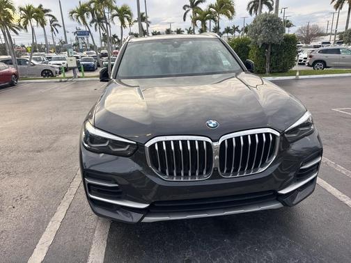 2023 BMW X5 sDrive40i
