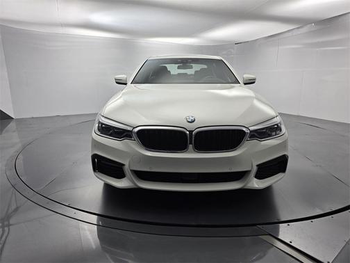2019 BMW 540 i xDrive