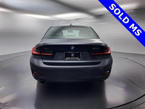2022 BMW 330 i xDrive