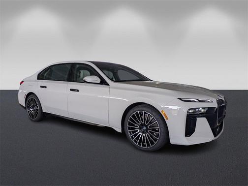 2025 BMW i7 xDrive60