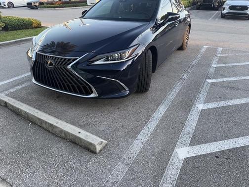 2024 Lexus ES 350 350
