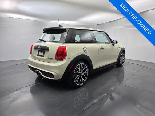 2017 MINI Hardtop Cooper S