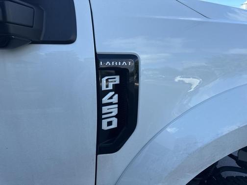 2022 Ford F-450 Lariat