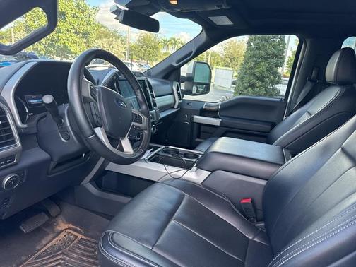 2022 Ford F-450 Lariat