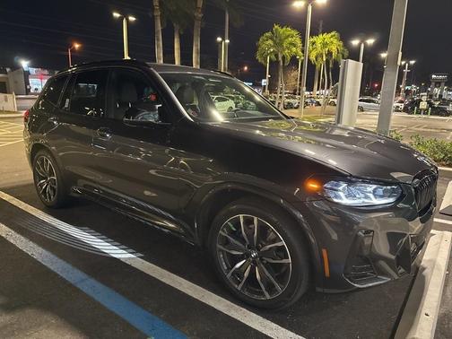 2023 BMW X3 M40i