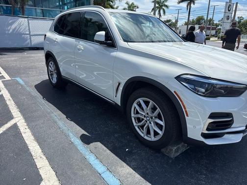 2023 BMW X5 sDrive40i