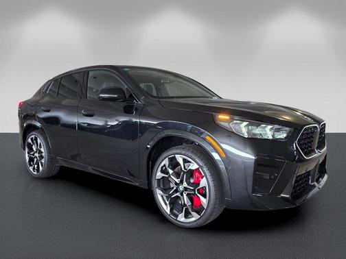 Black Sapphire Metallic 2026 BMW X2 xDrive28i