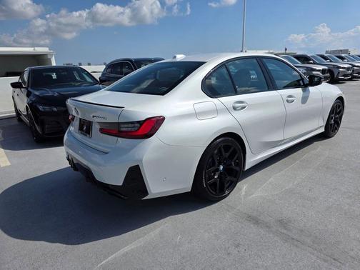 Mineral White Metallic 2026 BMW M340 i NA