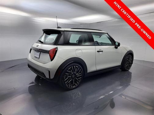 2025 MINI Hardtop SIGNATURE PLUS