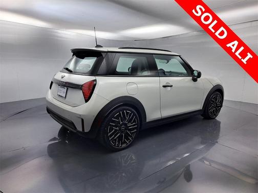 2025 MINI Hardtop SIGNATURE PLUS