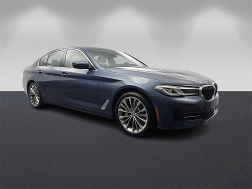 2023 BMW 530 i