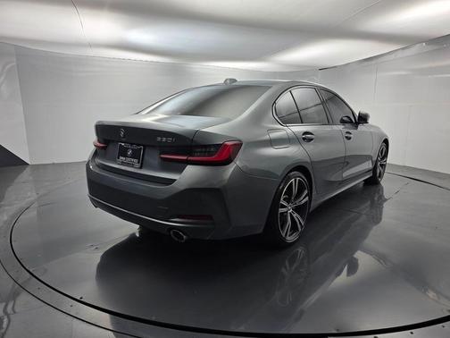 Skyscraper Gray Metallic 2023 BMW 330 i