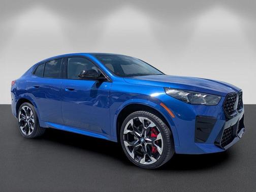 Portimao Blue Metallic 2026 BMW X2 xDrive28i