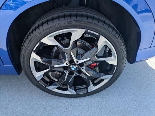 Portimao Blue Metallic 2026 BMW X2 xDrive28i