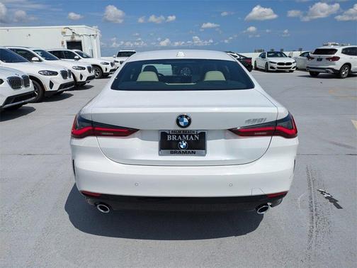 2026 BMW 430 i