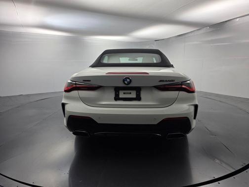 Alpine White 2022 BMW M440 i xDrive
