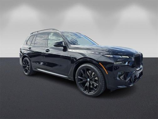 2026 BMW X7 M60i