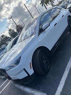 2023 BMW iX xDrive50