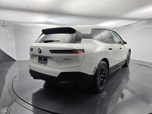 2023 BMW iX xDrive50